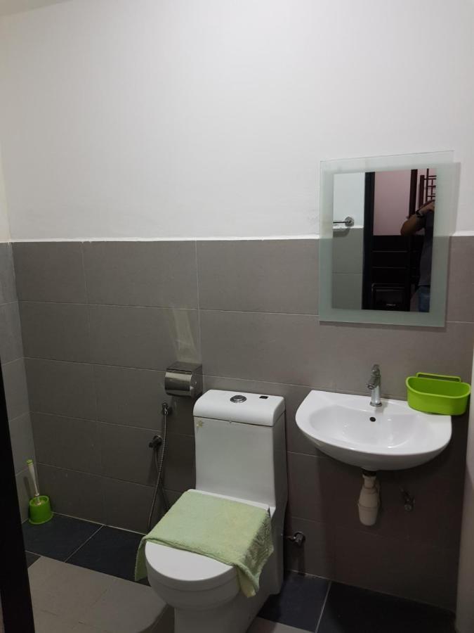 5imply 9ice Heritage Guest house George Town