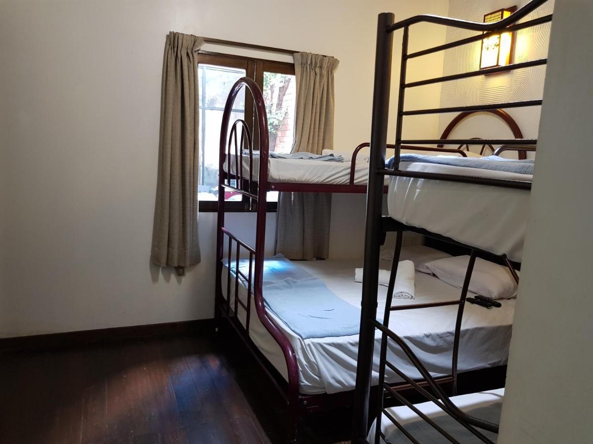5imply 9ice Heritage 3* George Town